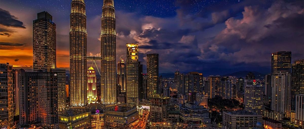 海外で輝く日本企業を輩出するために、当社でグローバル人材になってください！