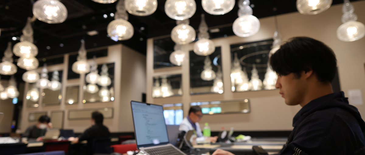 React / Vueスタートアップがフリーランスを求めています！！