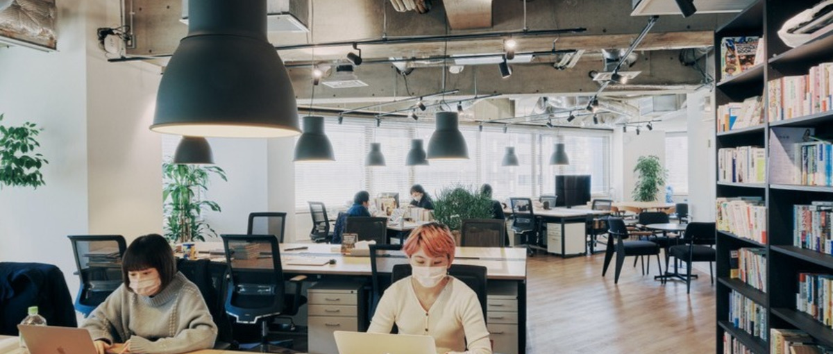 話題のYouTuberを深く考察したいライター募集！