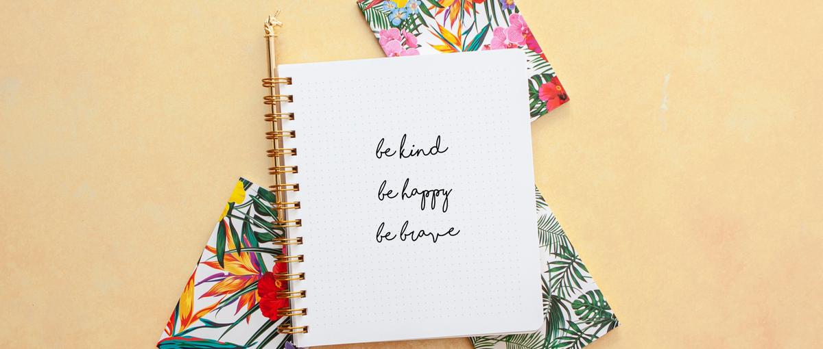 どこよりも温かいグループで、介護のプロフェッショナルを目指しませんか？