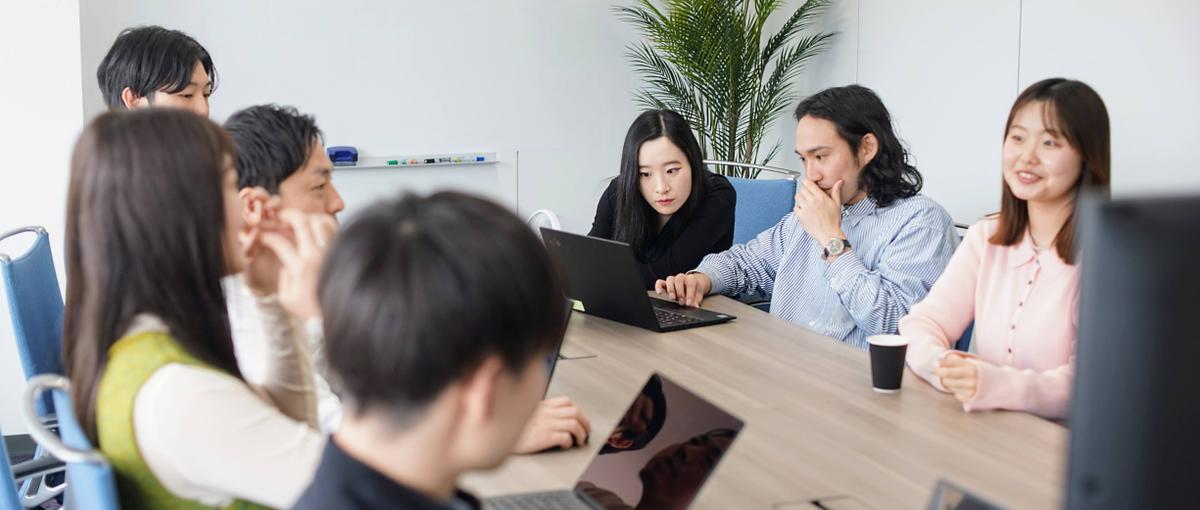 サイト運用から新規サイトの開発まで幅広く牽引するフロントエンジニア募集！