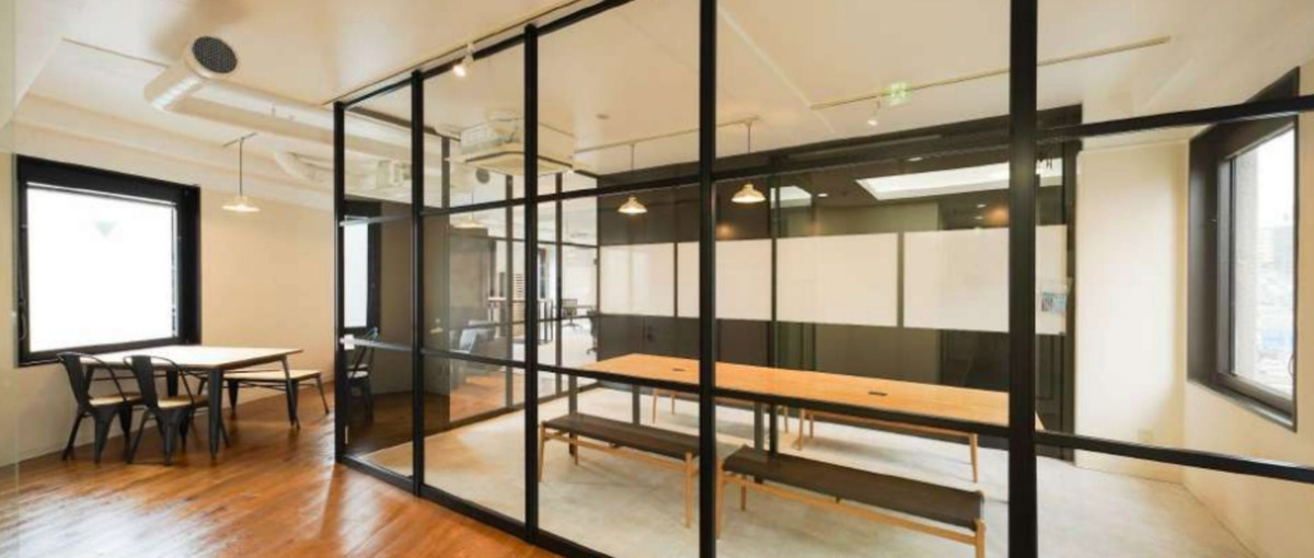 誰もが憧れる！スタイリッシュなオフィス空間デザインの企画営業職を大募集！