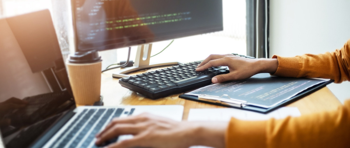 旅✕食の自社サービスをグロースさせる！フロントエンドエンジニアを大募集