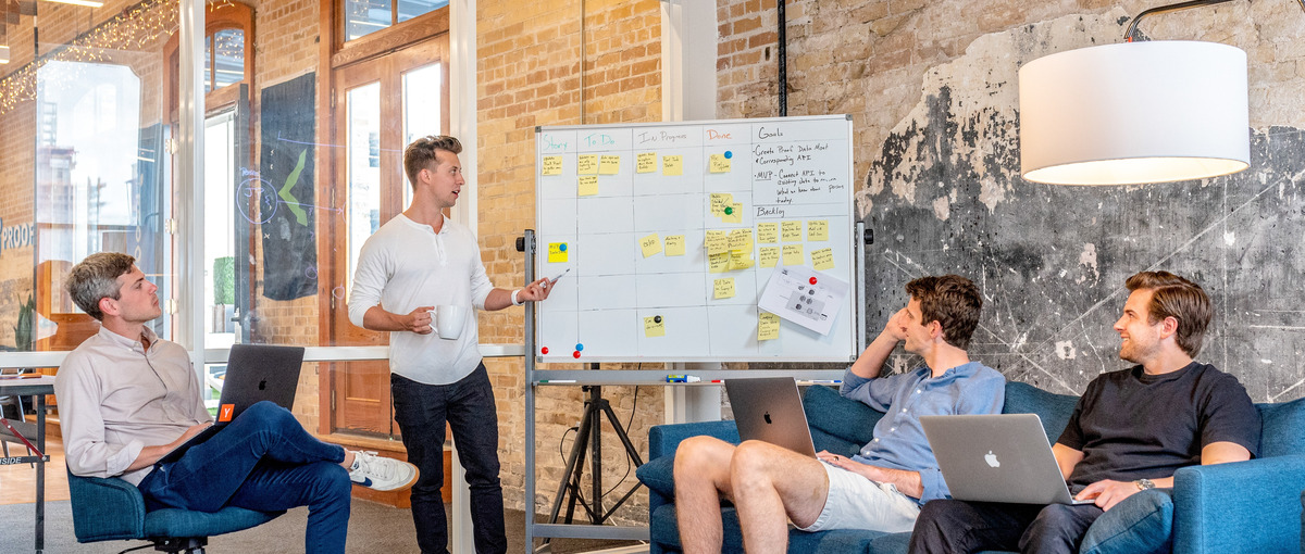 PRコンサルティング｜YouTubeの企画・運用を支援するCS職！