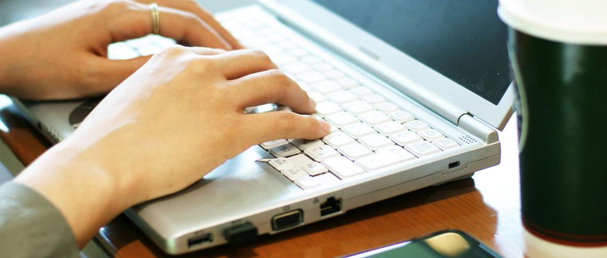 IT×観光の未来を変えるシステム開発を自宅で！フロントエンドエンジニア募集