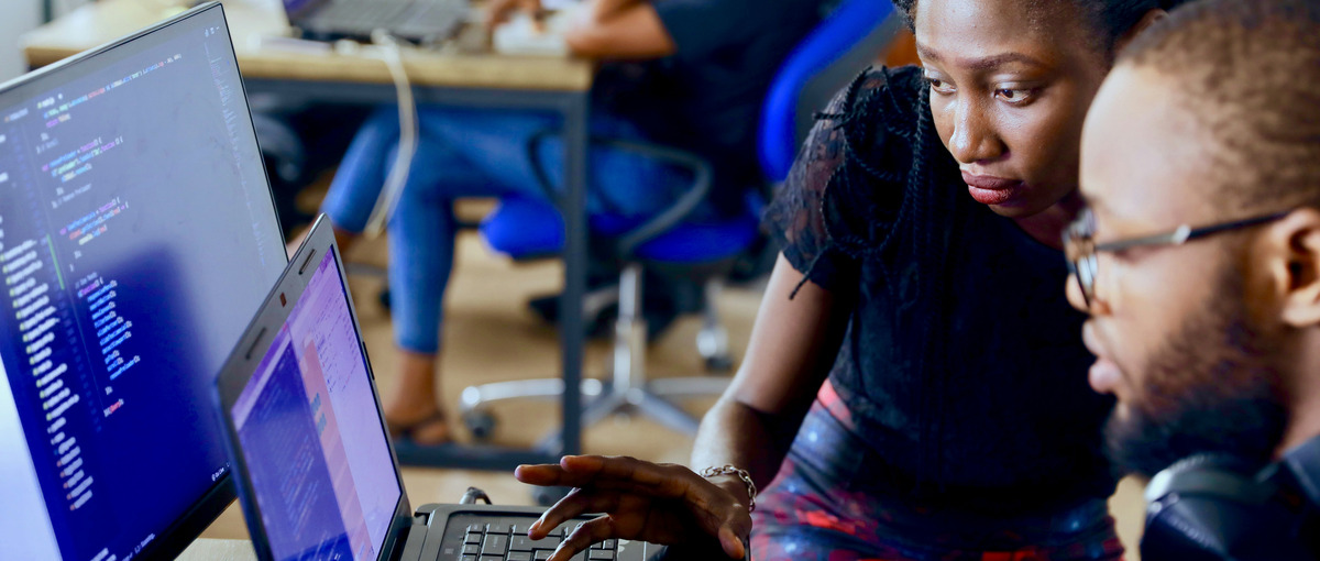 明日の"面白い"を創り出せ！YouTubeの企画・制作を担うクリエイター