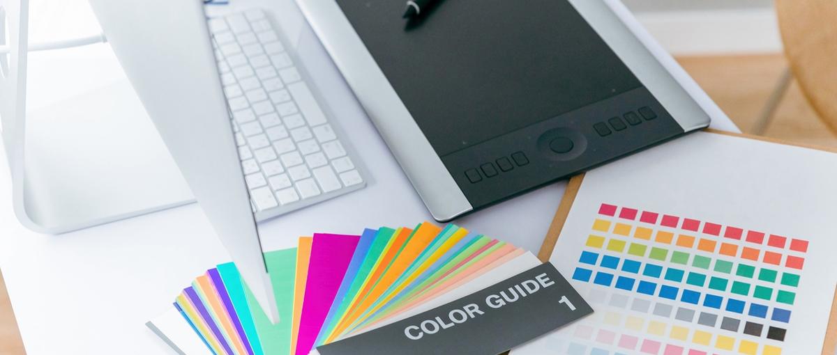 新規事業または既存事業の紹介サイトのWebデザイナー