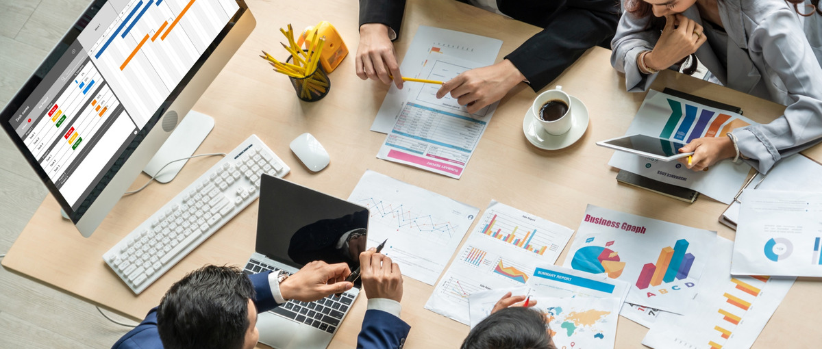 動画×マーケティングで大手企業の未来を変える！26卒制作コンサルタント募集