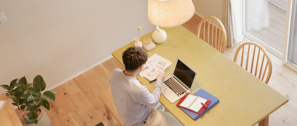 Webデザイナー｜Adobe経験者Wanted！働く場所は自由です。