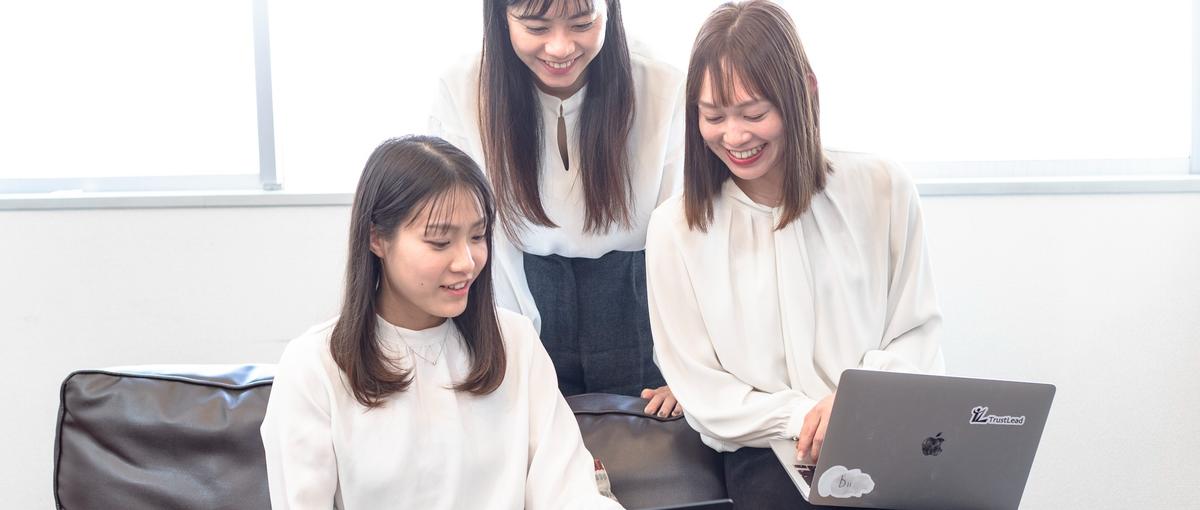 リード獲得数の最大化を目指す！自社サービスの成長に携わりたいマーケター募集