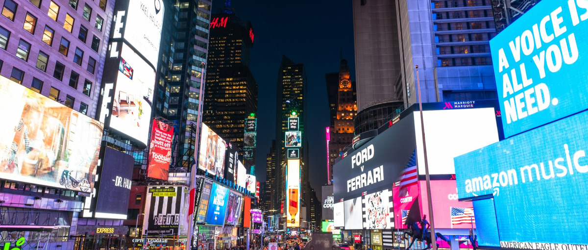 第二新卒歓迎！新しい想像力、夢中になる行動力で広告の枠を超える仕事をしよう