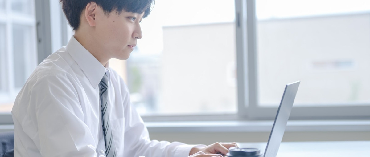 手に職をつけて人生のレベル上げをしませんか？インフラエンジニアのお仕事