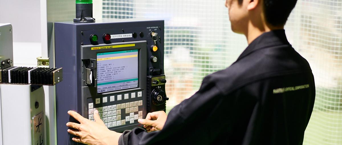 長野から世界に挑戦！最先端レンズ加工に挑戦しませんか？