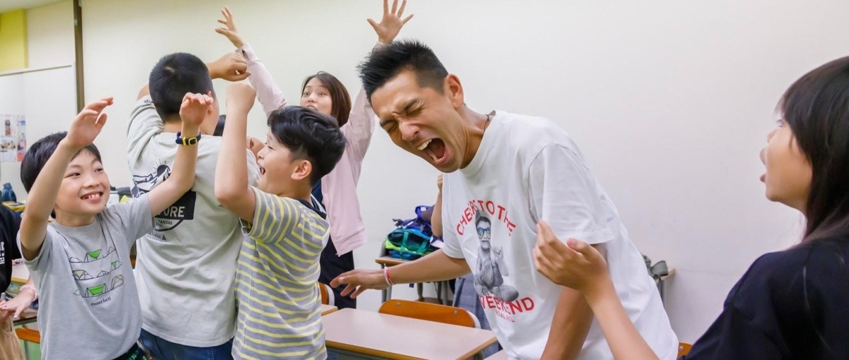 出る杭を育てる新しい学校。日本一子ども達のことを話し合う職員室！