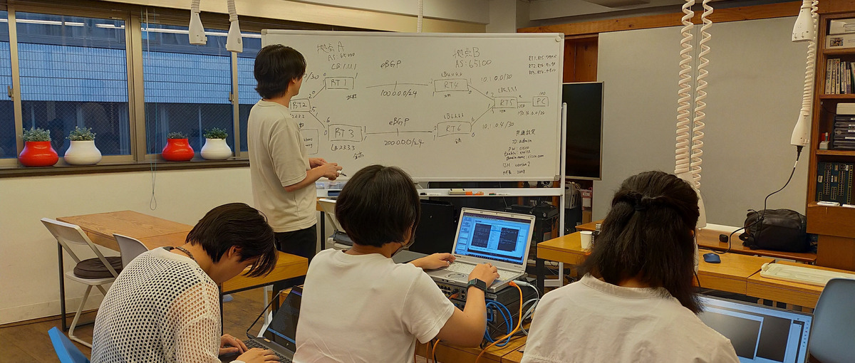 エンジニア大募集！2ヶ月間の基礎研修があるから経験がなくても安心です