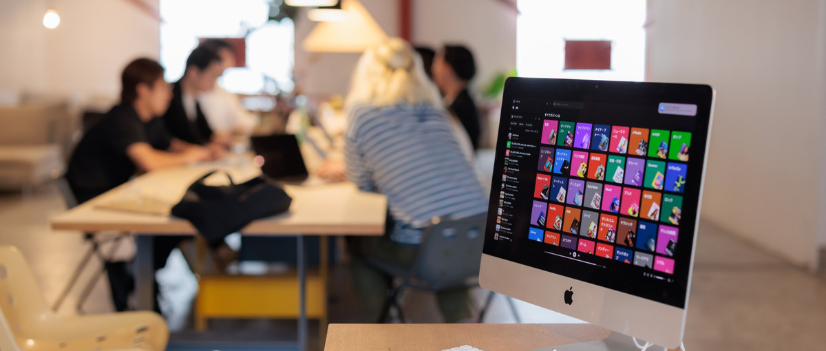 年率300%成長スタートアップ｜SNSマーケター募集