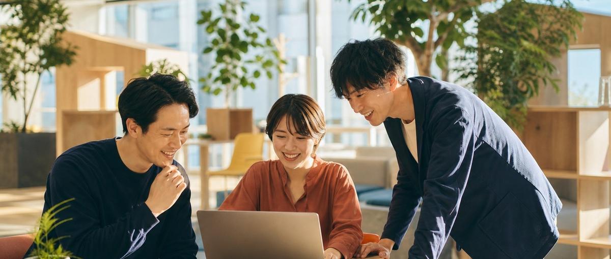 ＠那覇　超大手企業のWebサイト構築に挑戦するフロントエンジニア求む！