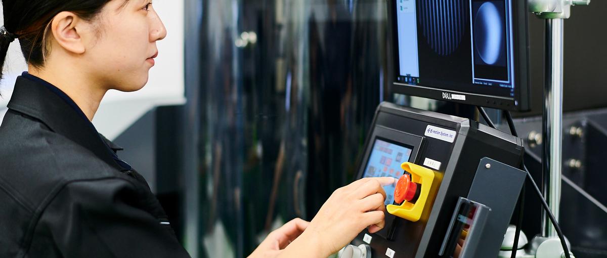 挑戦し続けるメーカーで、実力を身につけて新しい価値を創りましょう