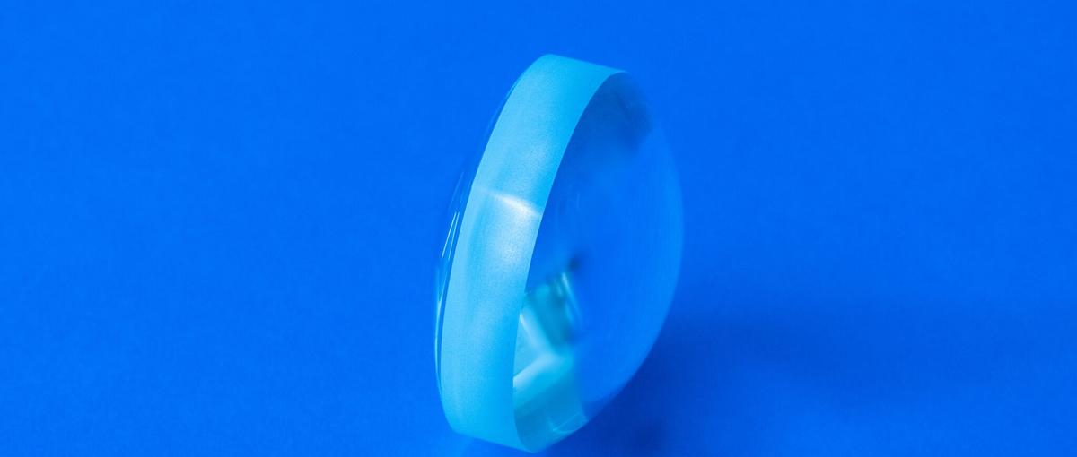 世界シェアの拡大を牽引！光学技術で成長中の光学レンズ会社での海外営業職募集