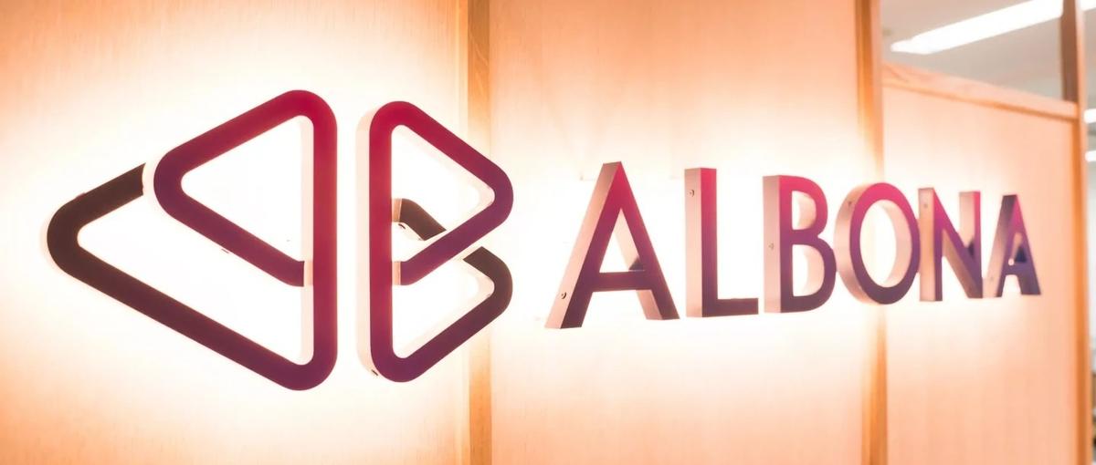 TikTokなどで化粧品などを含む動画編集ができる方を探しています！