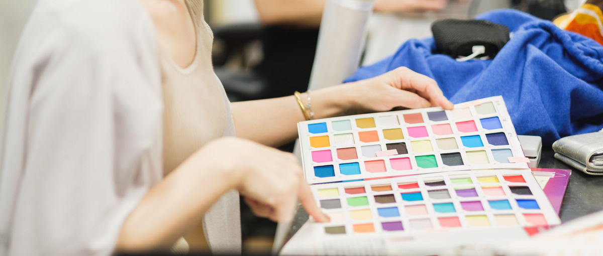 糸からこだわって開発。商品愛が強いメディカルウェアブランドの法人営業！