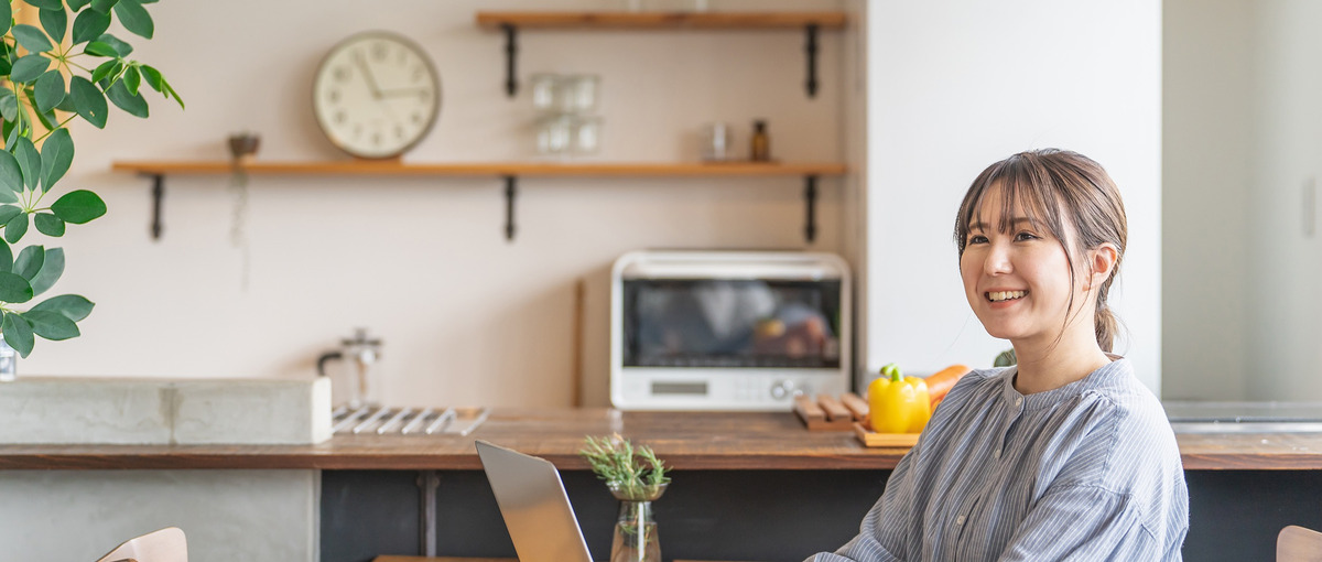 データ入力・資料作成がメイン│PCスキルを活かせる事務スタッフ！