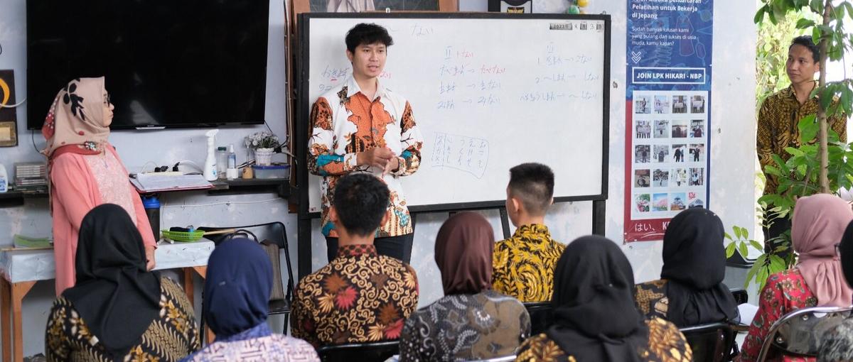 世界と繋がる仕事に挑戦してみませんか？経験・英語力は問いません！