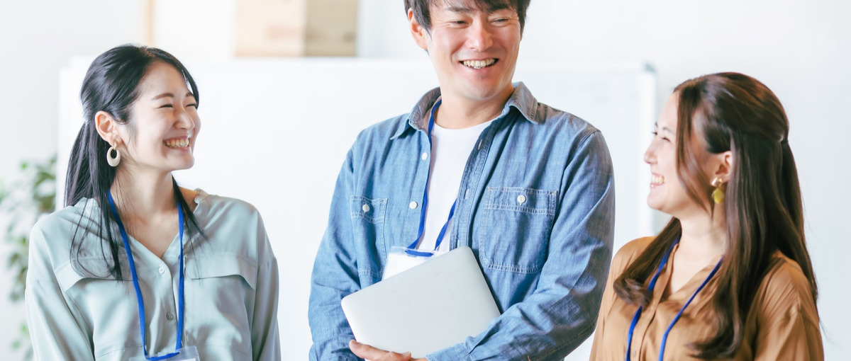 コミュ力を活かして仕事しませんか？自由にキャリアを描ける会社で新卒を募集！