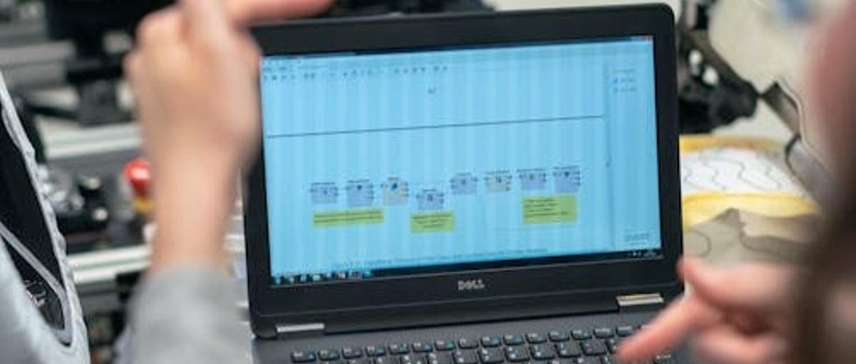 Linux×ROS開発!搬送ロボット開発エンジニア募集！ハイブリッドワーク