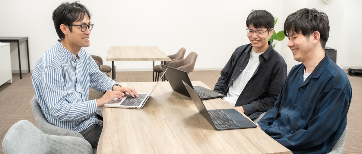 フロントエンドエンジニア｜シリーズA調達済｜自社開発SaaS