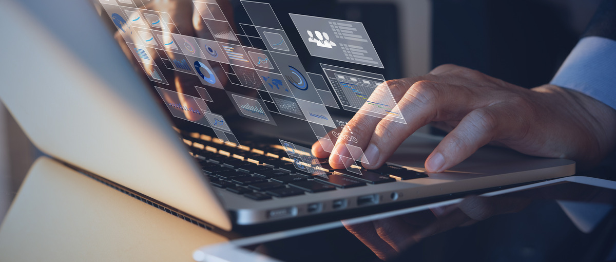 学生向け自社サイトを成長させてくれるマーケター募集！