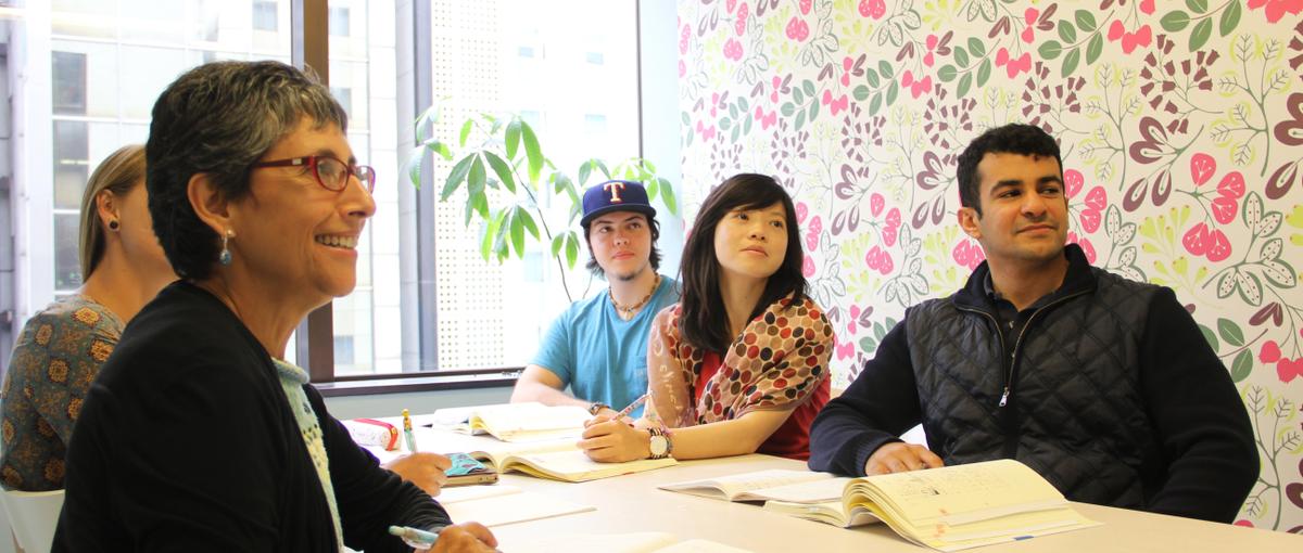 渋谷　世界一の語学学校受賞　日本語学校の事業推進！講師兼スタッフ