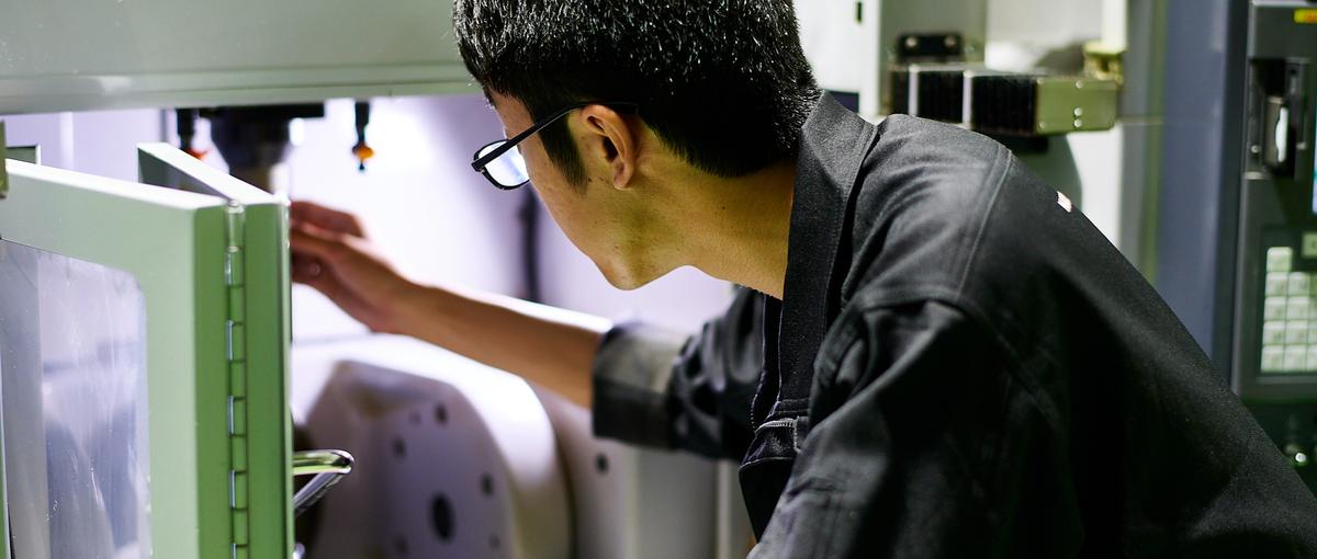 新卒|スキルを身につけて可能性を広げる。世界進出企業でモノづくりに挑戦。