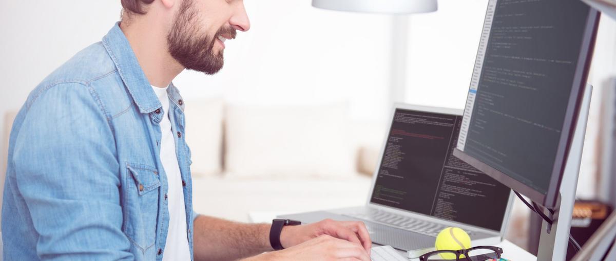 PHPエンジニア募集！キャリアアップしましょうか!