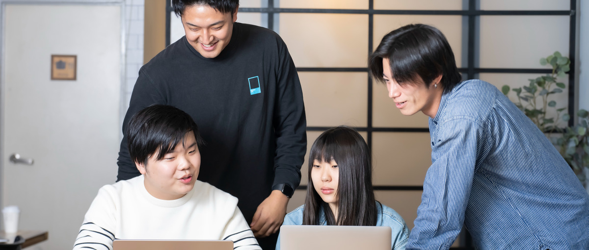 フロントエンド│モダンな言語で初期開発フェーズからグロースまで携われる！