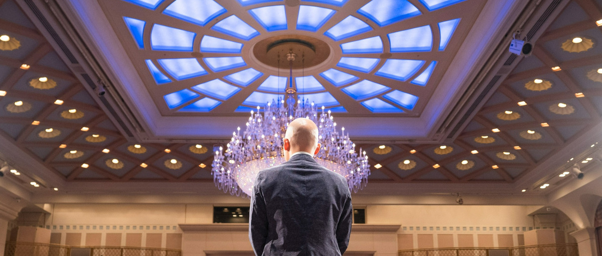 26卒　夏採用！業績好調により増員！