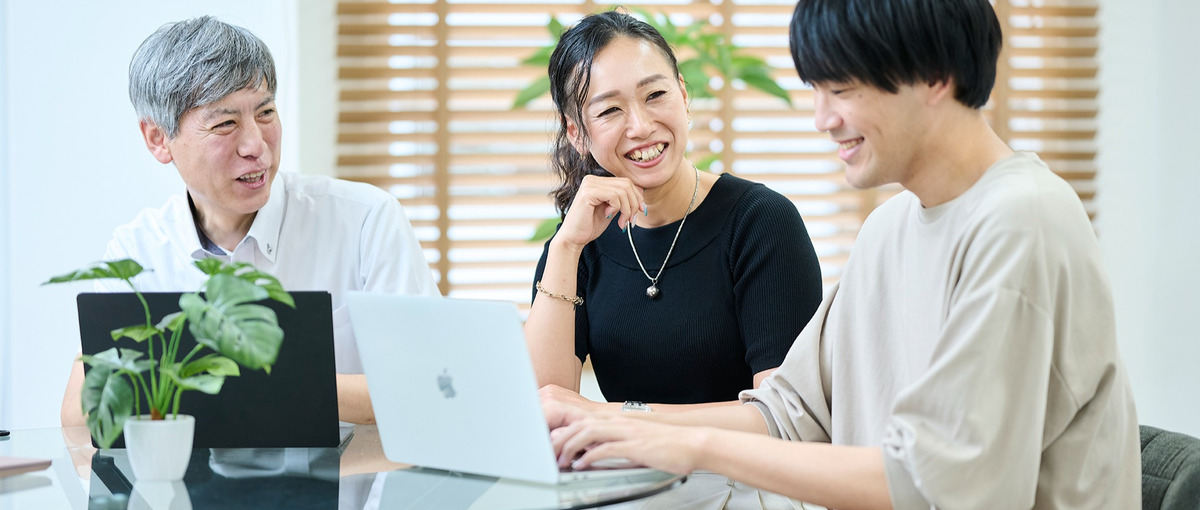 顧客満足を追求。課題解決力や提案力が身に付くITコンサル営業｜東京・大阪