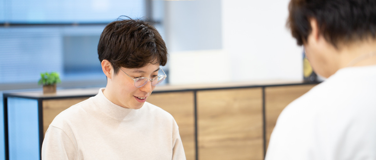 私服＆出社で一足先に社会人体験できる長期インターン！＠西新宿