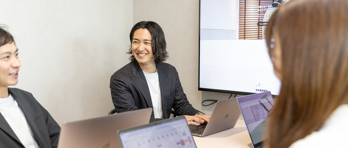 52億円調達！ベンチャー×最新テクノロジーで美容業界を変革！DX人材募集！