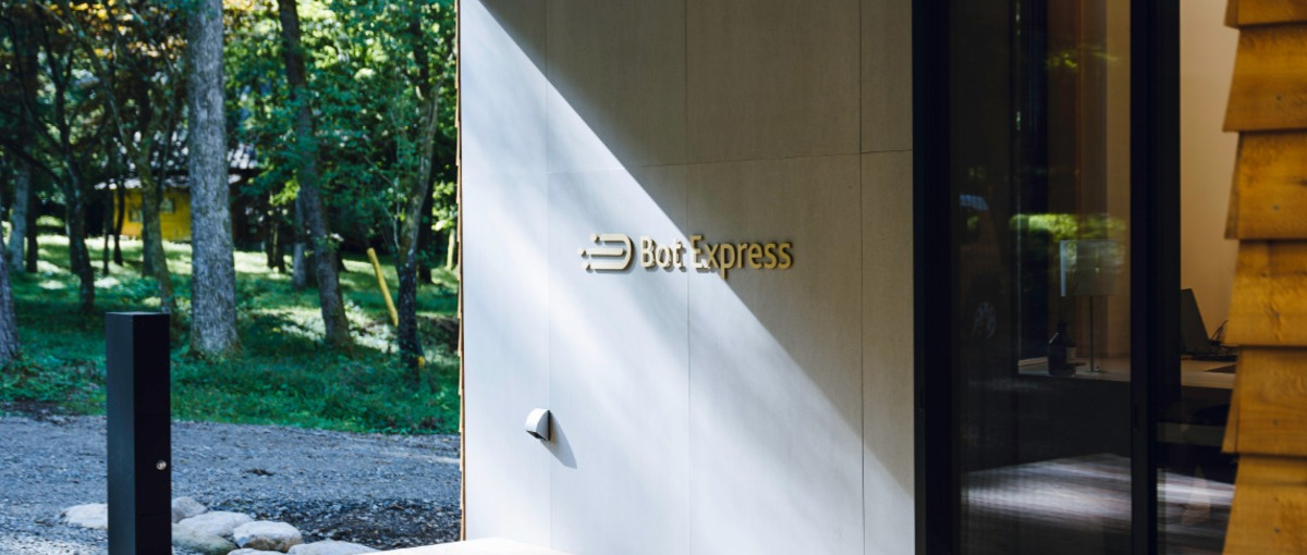 全ての人に"あきらめない世界"を。成長フェーズのテックリード募集