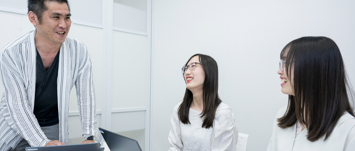 26卒エンジニア｜適性に応じたプロジェクトに配属。必ずチームで進める安心感