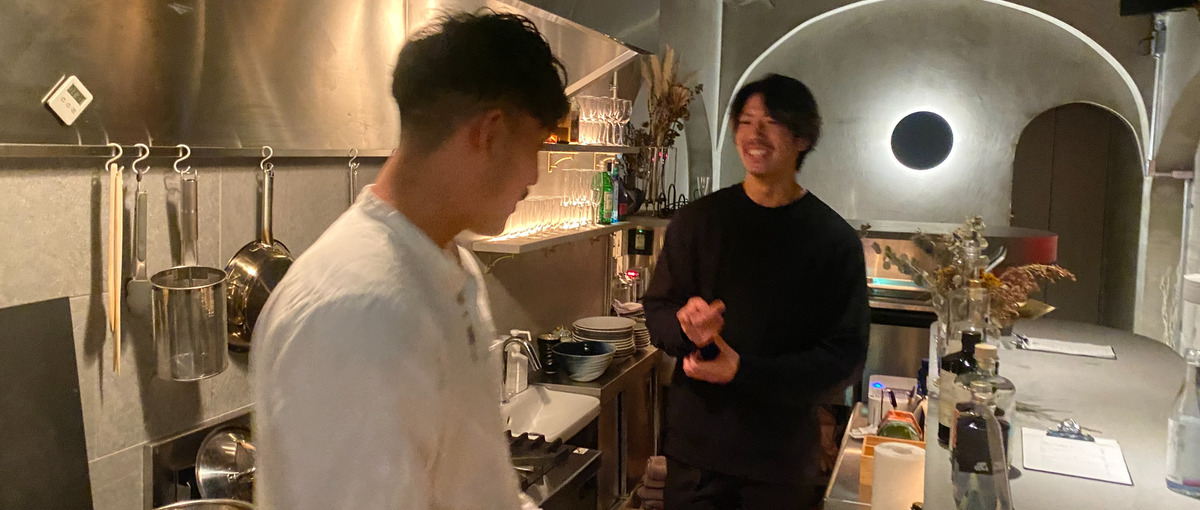 サウナ×ラウンジバーの新しいスタイルを創るスタッフ募集