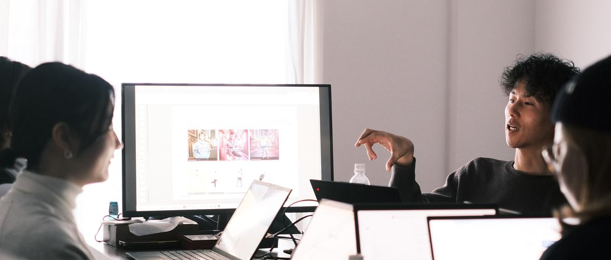 チームを率いて、企業の課題解決をリードするクリエイティブディレクター募集！