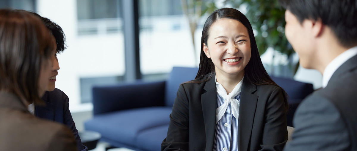 上場×成長フェーズ｜組織づくりから携わる両面型人材紹介コンサルタント