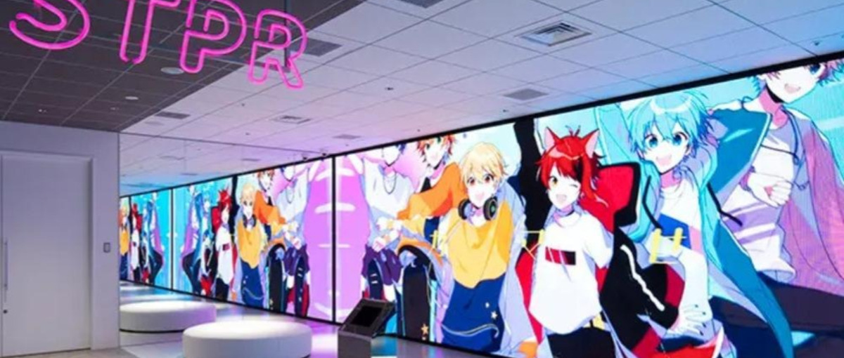 2.5次元アイドルの幅広いデザイン制作担当！グラフィックデザイナー募集中！