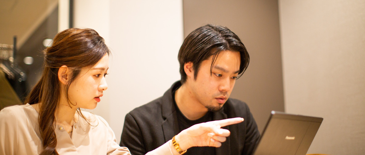 SNS×ECの急成長企業！マーケティング事業の中核メンバー募集！