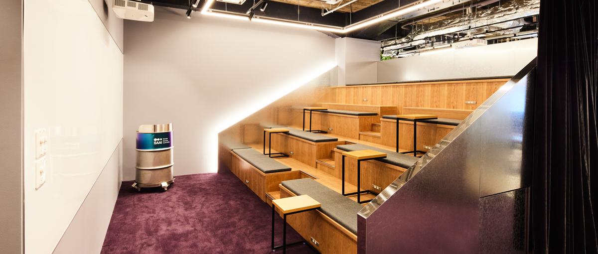 インターン・アルバイト募集！起業家のコワーキングスペースの受付スタッフ