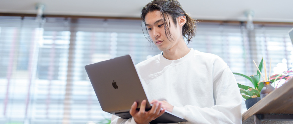 スクール卒歓迎！UIデザイナー職に挑戦したい方！