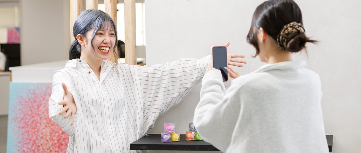 SNS戦略で成長を牽引！ブランド価値を高めるディレクター