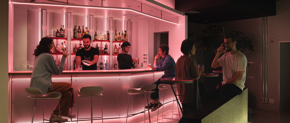 アートホテルでグローバルなクリエイター達をもてなすバーマスター募集！